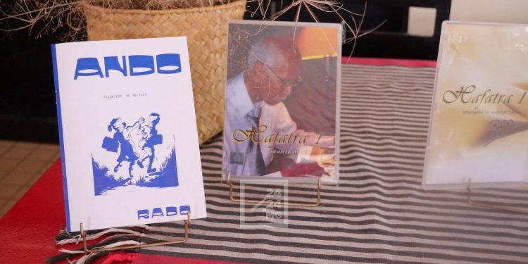 LITTERATURE – Le CD « Hafatra I » et le recueil de poèmes « Ando » de Rado réédités pour démarrer la commémoration de son 100ème anniversaire célébré en 2023