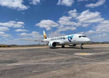 TRANSPORT AERIEN – L&rsquo;un des nouveaux A220-300 d&rsquo;Air Austral atterrit à Ivato avec 123 passagers