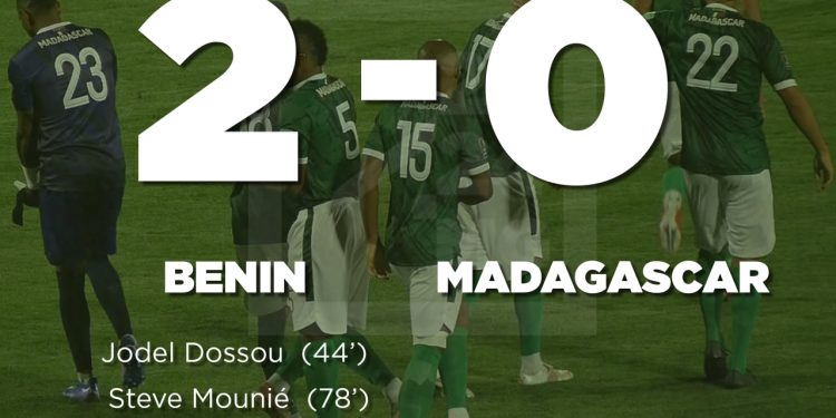 Fin du match. Défaite des Barea face aux Ecureuils du Bénin (2-0).