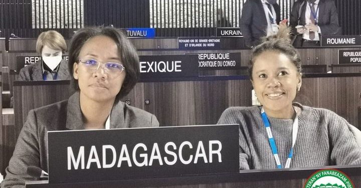 MEDIA – Le ministère de l&rsquo;Education nationale envisage de lancer une radio scolaire pour développer l&rsquo;enseignement à distance