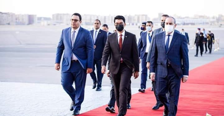 PRESIDENCE – Andry Rajoelina arrivé en Egypte pour le 21ème Sommet des chefs d&rsquo;Etat et de Gouvernement du Comesa et pour passer la présidence du Marché commun à son homologue égyptien