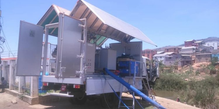 RAVITAILLEMENT – Une station mobile de traitement d&rsquo;eau et cinq camions pour renforcer l&rsquo;approvisionnement en eau de la ville de Fianarantsoa