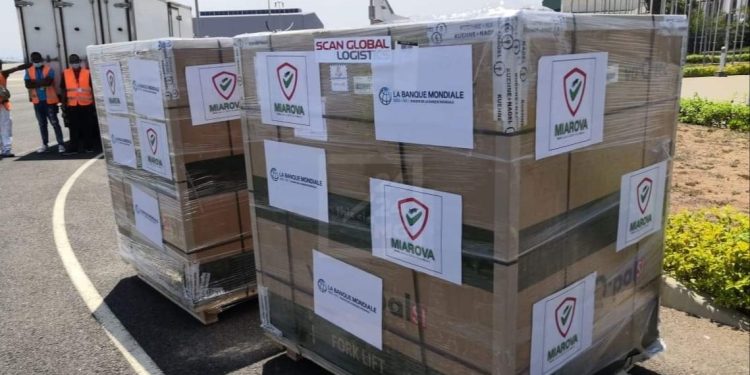 SANTE – Au moins 8 millions de doses de vaccin à acquérir par Madagascar dans le cadre du mécanisme Avatt
