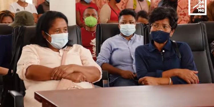 VAOVAO – MINUTE FLASH 03 NOVAMBRA 2021