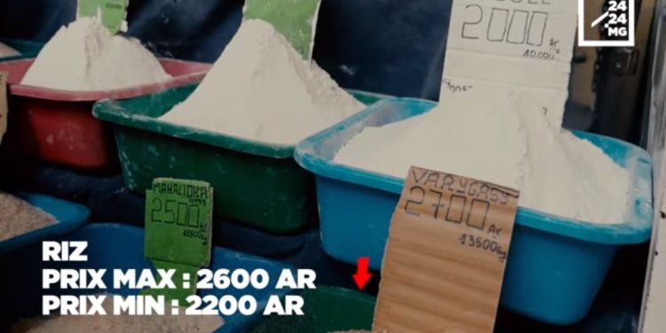 VAROTRA – Tsy dia nisy fiovana firy ny vidin’ny entana fampiasa andavanandro tamin’ny volana Oktobra lasa teo.