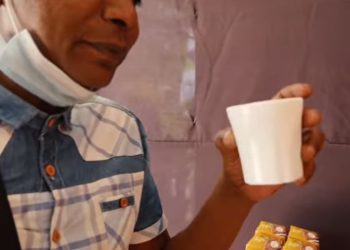 ENTREPRENEURIAT – Le business juteux du « ranovola », la boisson des repas malgaches