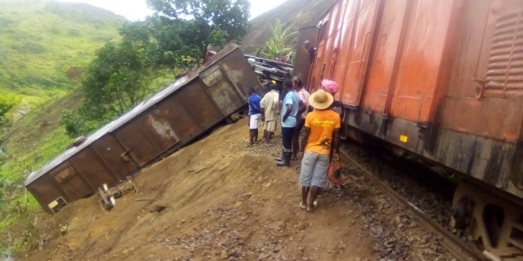 TRANSPORT FERROVIAIRE – Quatre blessés graves dans l’accident d’un train à Andekaleka, selon la Gendarmerie