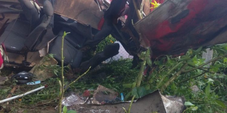 ACCIDENT – Sept morts et huit blessés dans une collision entre un taxi-brousse et un camion à Ankarimaso Ifanadiana ce vendredi matin