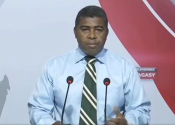CATASTROPHES – Le BNGRC appelle les habitants des flancs de la colline de Manjakamiadana à quitter d’urgence leur domicile ce lundi soir