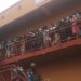 EDUCATION – Des dizaines d&rsquo;établissements scolaires publics d&rsquo;Antananarivo hébergent des sinistrés, la reprise des cours dans ces établissements dès ce lundi remise en question