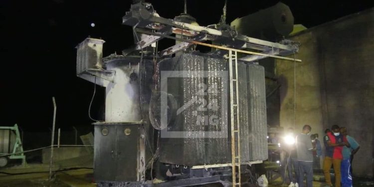 ELECTRICITE – Une prime de 1 million à 50 millions d&rsquo;ariary pour tous ceux qui donneraient des informations sur l&rsquo;incendie de l&rsquo;un des transformateurs d&rsquo;Andekaleka, selon le ministère de l&rsquo;Energie et des hydrocarbures