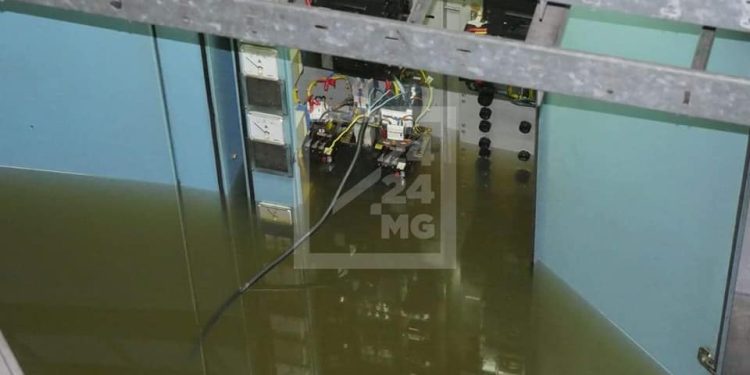 ENERGIE – La centrale hydroéléctrique d&rsquo;Andekaleka inondée suite à l&rsquo;incendie du transformateur numéro un, la production d&rsquo;éléctricité totalement arrêtée