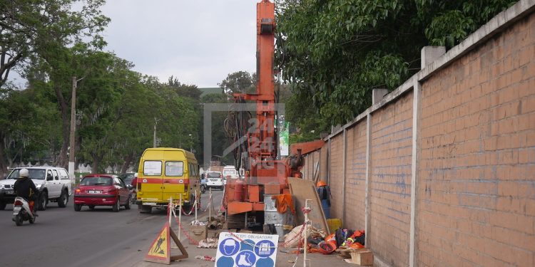 TRANSPORT PAR CABLE – Le secrétaire d&rsquo;Etat en charge des Nouvelles villes et de l&rsquo;habitat annonce une révision des tracés des deux lignes de téléphériques pour réduire les impacts de leur passage sur les établissements scolaires et les entreprises privées