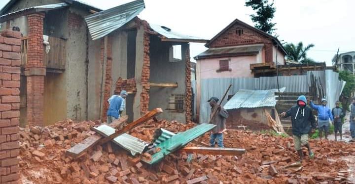 CATASTROPHE – Au moins neuf personnes ont perdu la vie suite à des effondrements de maison dans le district d&rsquo;Ambalavao dans la Haute Matsiatra