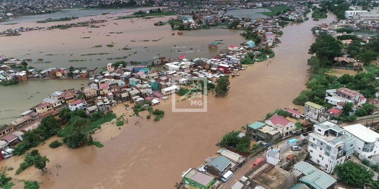 CATASTROPHES – Le BNGRC appréhende « des dégâts pires que ceux causés par les dernières intempéries » après le passage du cyclone tropical Batsirai prévu toucher terre dans la nuit du samedi 5 Février