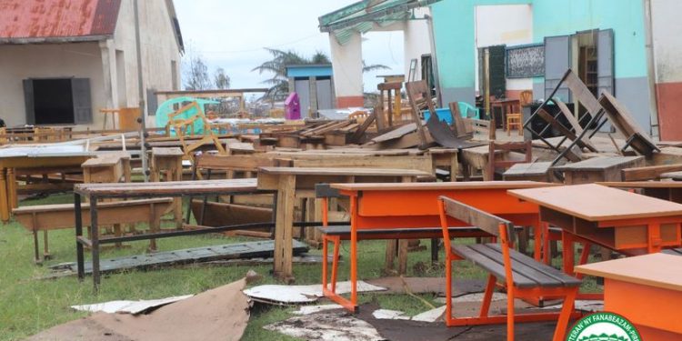 ENSEIGNEMENT – Plus de 100. 000 élèves privés de cours après le passage du cyclone Emnati