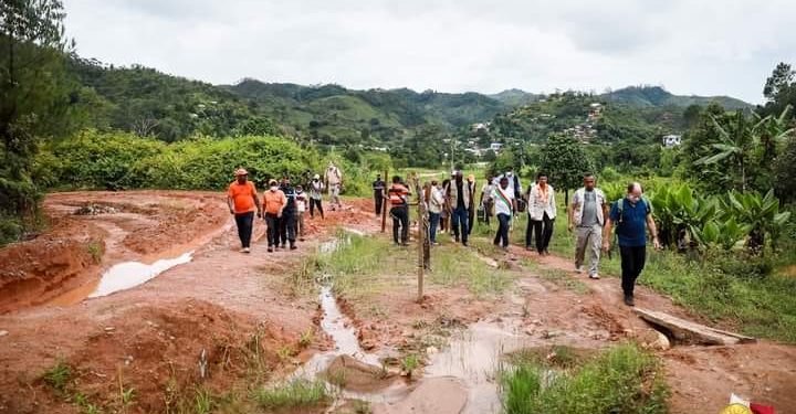 INFRASTRUCTURES – Le président de la République annonce qu&rsquo;une partie des redevances payées par la société Ambatovy sera utilisée pour réhabiliter la route reliant Moramanga – Anosibe An&rsquo;Ala
