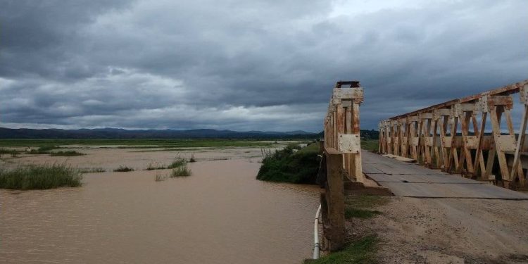 INTEMPERIES – Des cumuls de précipitations supérieures à 100mm prévus dans les districts de Moramanga et Anosibe An’Ala durant le week-end