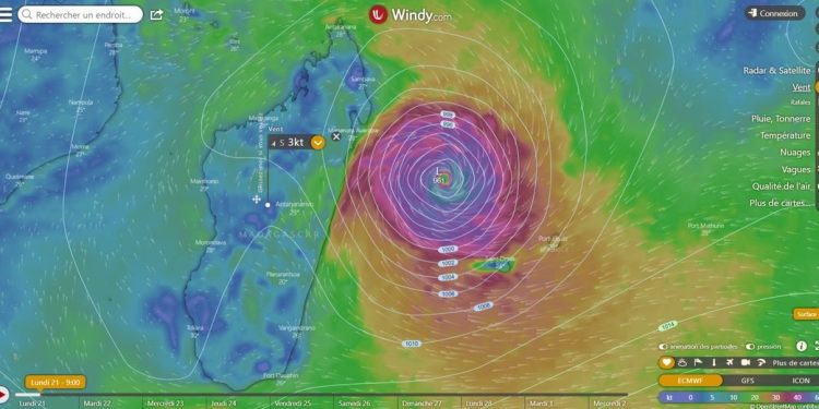 METEOROLOGIE – Le point d’impact d’Emnati se déplace un peu plus au Sud selon les prévisions de Météo Madagascar, alerte jaune sur le Centre-Sud, l’Est et le Sud-Est de la Grande île