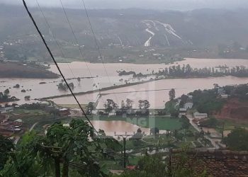 CATASTROPHES – Andry Rajoelina exprime sa tristesse face aux dégâts laissés par le cyclone Batsirai et appelle à la solidarité auprès des sinistrés