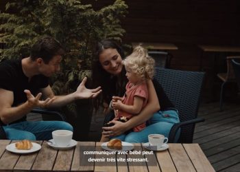 PUERICULTURE – Le langage des signes pour mieux communiquer avec bébé