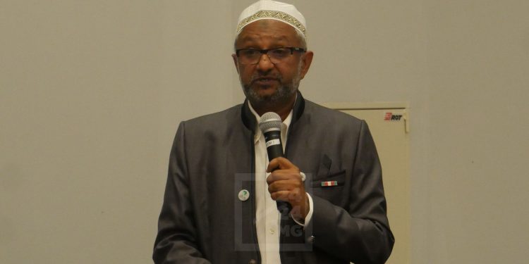 RAMADAN – Le président du Conseil régional de l&rsquo;océan Indien la communauté Khoja, Haniphe Akbaraly, appelle à l’unité nationale et à la cohésion sociale à l’occasion d’un Iftar de la fraternité samedi soir