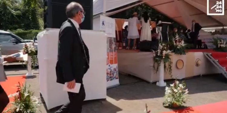 SANTE PUBLIQUE – La fondation Mérieux célèbre 15 ans de présence à Madagascar, le centre d’infectiologie Charles Mérieux marque ses 10 ans d&rsquo;existence sur la Grande île