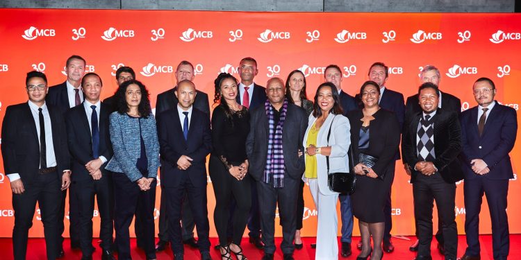 FINANCES – La banque MCB Madagascar vise à étendre de 6% sa part de marché sur la Grande île et se dote d&rsquo;un nouveau siège