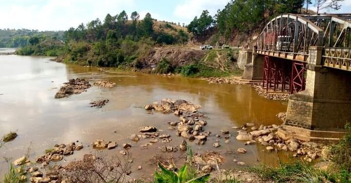 INFRASTRUCTURES – Des travaux d’élargissement des ponts de Mangoro et d&rsquo;Antsampazana sur la RN2 en attendant la construction de l&rsquo;autoroute Antananarivo – Toamasina