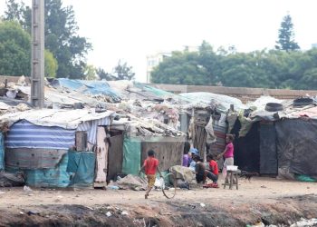 NIVEAU DE VIE – Les personnes vivant avec moins de 2,15 dollars par jour, soit à peu près 8.572 ariary, bientôt considérées extrêmement pauvres