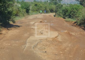 RN13 – Le ministère des Travaux publics annonce le début des travaux de réhabilitation du tronçon Tolagnaro – Ambovombe de la RN13 en Juin 2022 après réception des avis de non-objection de la Banque européenne d&rsquo;investissement (BEI), les travaux confiés à Colas