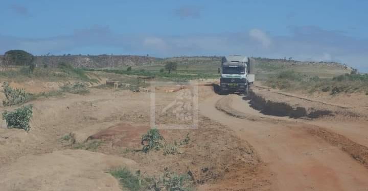 DEPLACEMENT PRESIDENTIEL – Le président de la République attendu dans l’Androy puis dans l’Anosy en fin de semaine pour lancer à partir des deux bouts du chantier les travaux de réhabilitation du tronçon Tolagnaro – Ambovombe de la RN13
