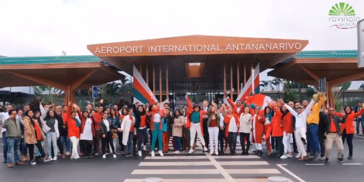 Revivons ensemble les moments forts des festivités de la fête nationale à l’aéroport d’Antananarivo.