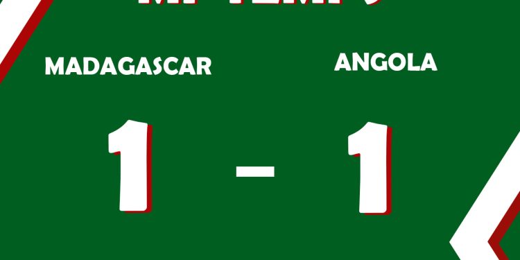 Score nul à la mi-temps. 1-1