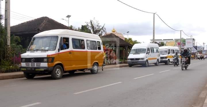 MOBILITE URBAINE – Les autorités proposent des bus de 37 à 50 places à moins de 100 millions d’ariary aux transporteurs urbains et suburbains d&rsquo;Antananarivo et ses environs pour renouveler le parc automobile du transport en commun