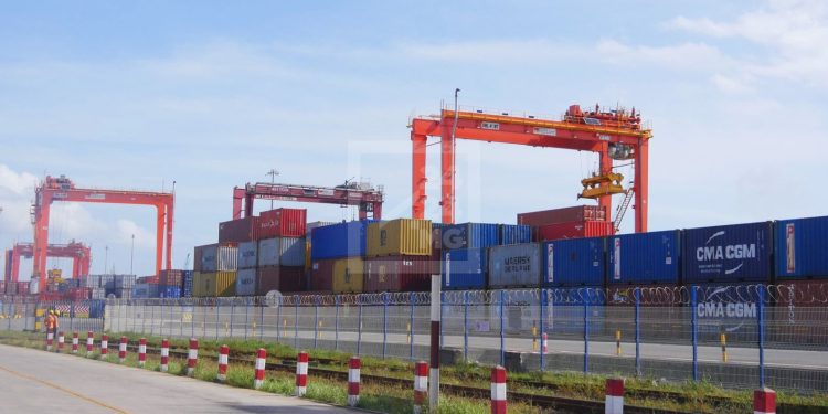 PORT DE TOAMASINA – Plus de 150 lots de marchandises non enlevées mis en vente aux enchères par l’administration douanière.