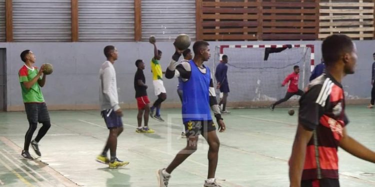 HANDBALL – Entrée en lice des Akio face au Rwanda ce mardi au championnat d&rsquo;Afrique Cadet U18.