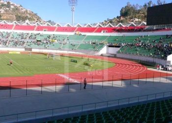 INFRASTRUCTURE – La mise en place de la piste Tartan au Stade Barea achevé à 100%