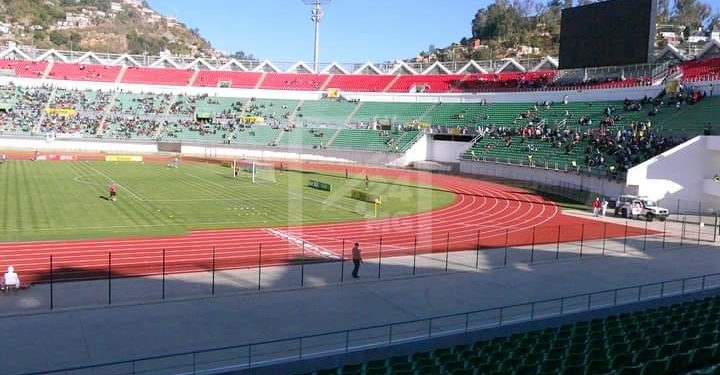 INFRASTRUCTURE – La mise en place de la piste Tartan au Stade Barea achevé à 100%