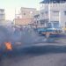 DÉLESTAGE – Des habitants d’Itaosy unis dans la protestation contre la Jirama