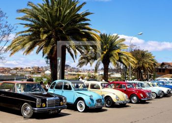 AUTOMOBILE – Séquence nostalgie dans les rues de Tana avec des voitures d&rsquo;époque