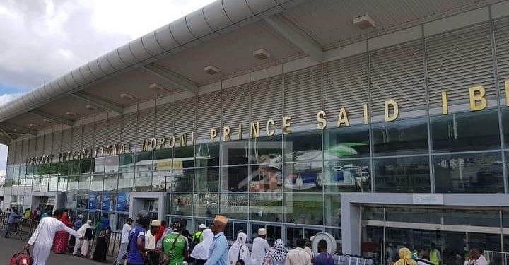 JUSTICE – Sept personnes, dont un ancien directeur des Aéroports des Comores (ADC) condamnées à des peines de prison aux Comores dans l&rsquo;affaire de trafic de 49 kilos d&rsquo;or entre les Comores et Madagascar