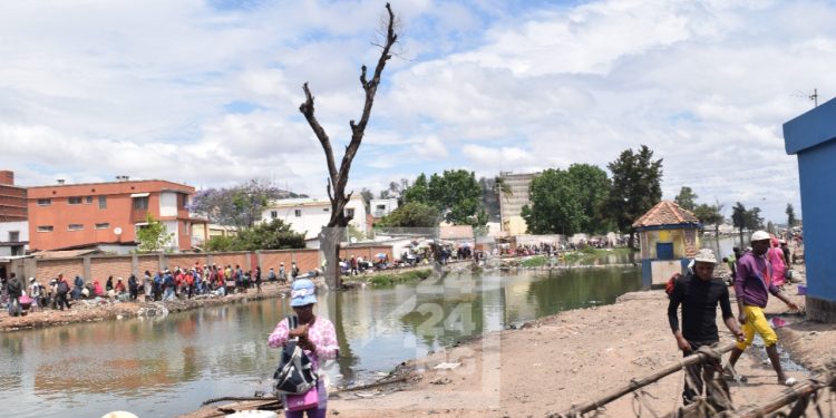 NIVEAU DE VIE – 81,6% des Malgaches, vivant avec moins de 2,15 dollars soit à peu près 9.000 ariary par jour, sont classés extrêmement pauvres avec le nouveau seuil international de la pauvreté