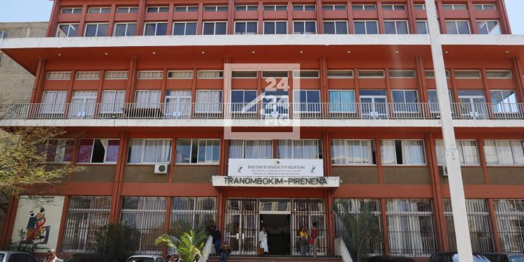 ADMINISTRATION : Le ministère de la Communication à la recherche de directeurs pour la radio nationale, le fonds « Lovako » et d’un directeur général pour la bibliothèque nationale