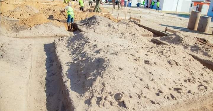 HABITAT – Les 55 nouveaux logements de la cité Meva à Amborovy en cours de construction à acheter sur plan avec un coût un peu plus élevé que les 30 premiers « trano mora » de la cité