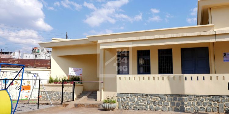 SOCIETE – 145 enfants victimes de violence pris en charge par le Centre d&rsquo;accueil d&rsquo;urgence de la Commune urbaine d&rsquo;Antananarivo (CUA) depuis le début de l&rsquo;année, la CUA en appelle à la réglementation des familles d&rsquo;accueil
