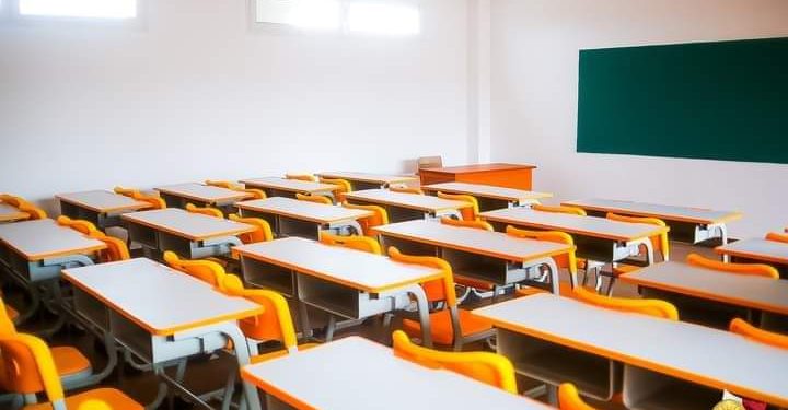 EDUCATION – Plus de 400 salles de classe construites en 2022, plus de 330 en cours de construction, plus de 400 en attente de construction, selon le bilan du ministère de l&rsquo;Education nationale