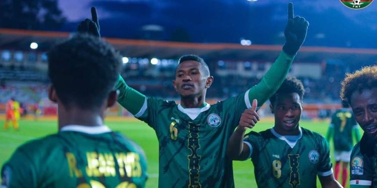 FOOTBALL – Rojoniaina Andriamanjato rejoint le Saint-Pauloise Football club