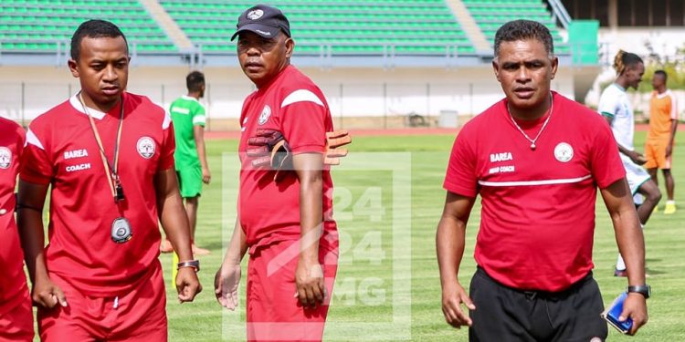 FOOTBALL – Romuald « Rôrô » Rakotondrabe évoque le travail devant le but, la concentration, le bloc-équipe, ou encore la transition pour améliorer son équipe au Chan