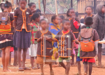 EDUCATION – La confection des tabliers scolaires confiée aux femmes regroupées dans des associations